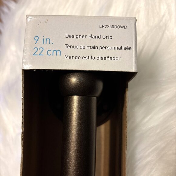 Moen 9-in Old World Bronze Wall Mount Grab Bar 250-lb Weight Capacity LR2250DOWB - Picture 3 of 8